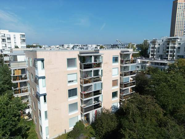 3h + k + kph + s + las.parveke  Helsinki - photo 1