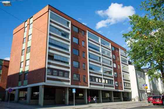 1h + kk + kh + alkovi  Haemeenlinna