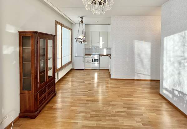 2h + avok + s + p  Haemeenlinna – foto 5