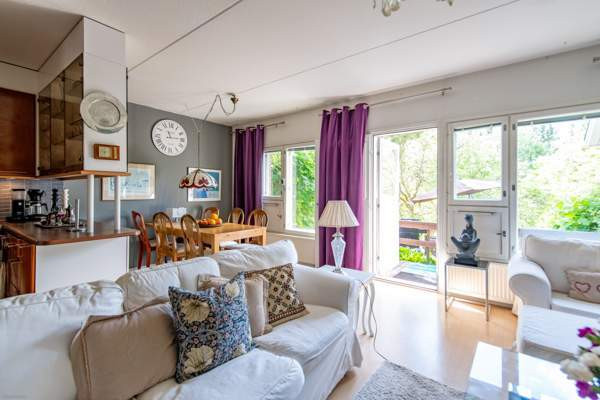 4h + k + 2 wc + kph + s + vh + parveke + terassi +  Turtkul - photo 1