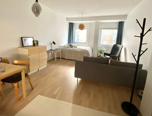 1h + avok  Helsinki - valokuva 5