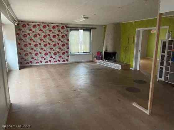 10h + k + s + p + 4wc + 2kph + varastot + ullakko  Orivesi