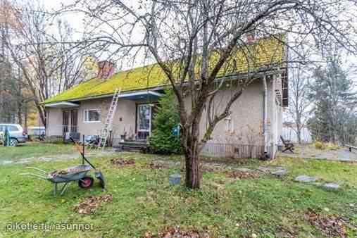 10h + k + s + p + 4wc + 2kph + varastot + ullakko  Orivesi