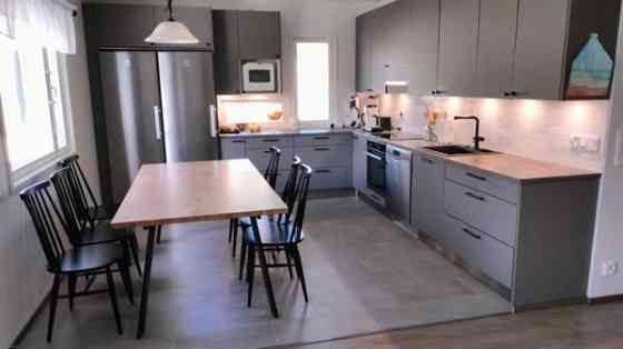 5h + k + s + ph + khh + vh + wc + eteinen + tuulik  Siuntio