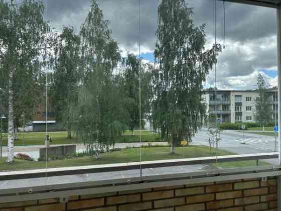 2 h + k+ kph, lasitettu parveke.  Исалми