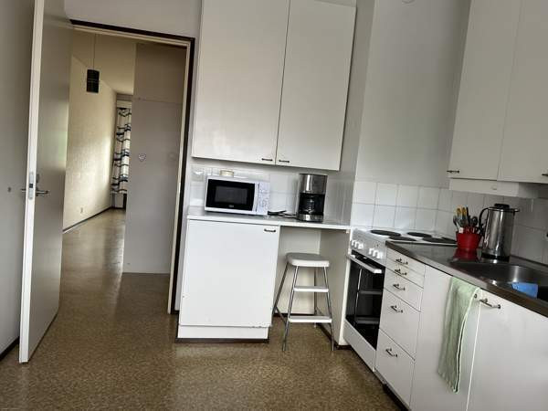 2 h + k+ kph, lasitettu parveke.  Iisalmi - photo 3