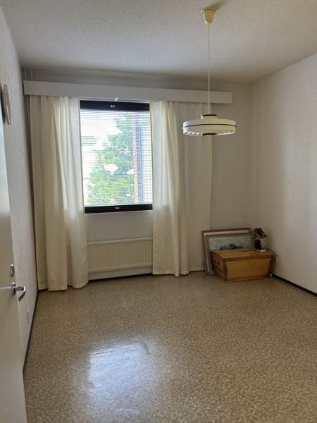 2 h + k+ kph, lasitettu parveke.  Iisalmi - photo 4