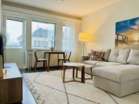 2h + k + kph, lasitettu parveke  Turtkul