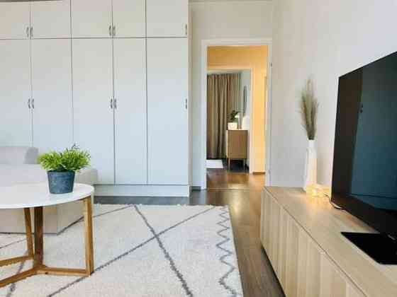 2h + k + kph, lasitettu parveke  Turtkul