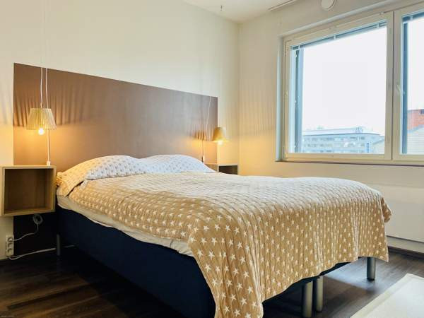 2h + k + kph, lasitettu parveke  Turtkul - valokuva 7