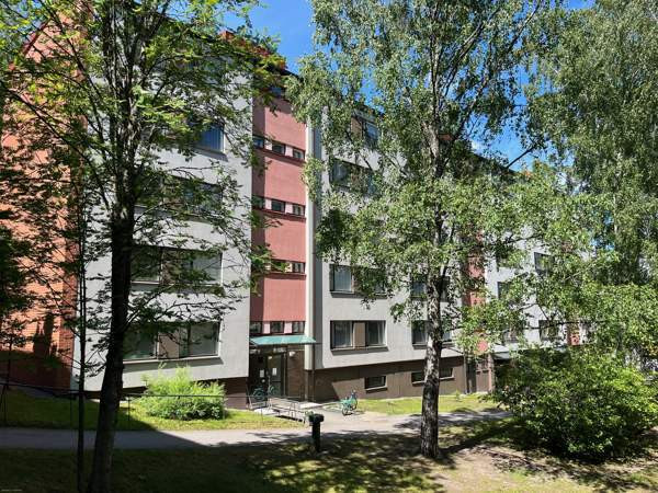 4h + k + kh + wc + vh + p  Vantaa – foto 1