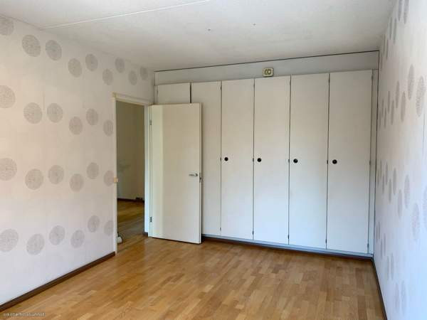 4h + k + kh + wc + vh + p  Vantaa – foto 7