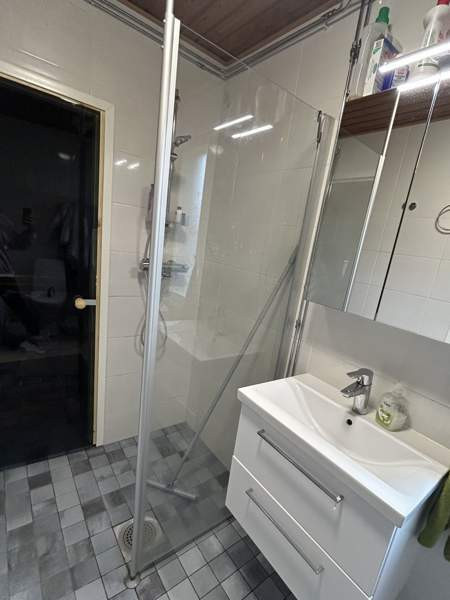 1h + s  Helsinki - valokuva 4