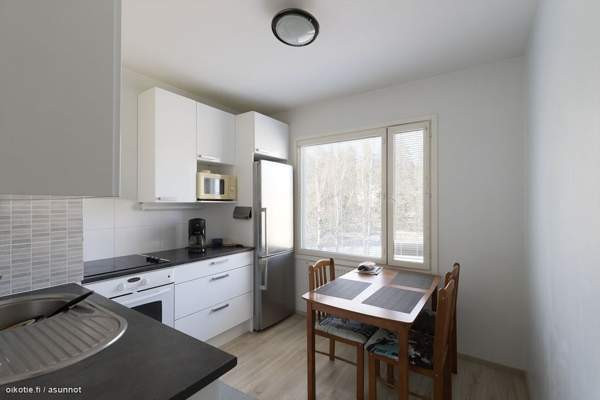 2h + k + p lasitettu  Jyväskylä - valokuva 8