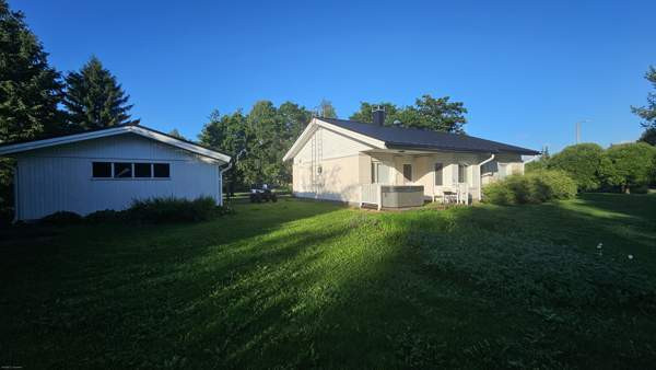 4h + k + khh + kph + wc + s  Isokyrö – foto 6