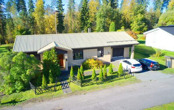 4h + k + tkh + khh + ph + wc + s + at  Varkaus – foto 1