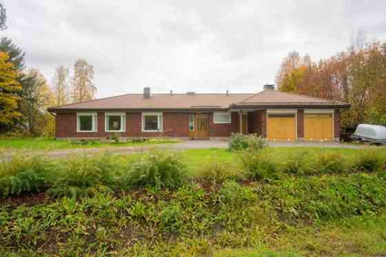 7h + k + s+kph+pk+vh+wc 2kpl+halli+at+var+säilytys  Jyvaeskylae