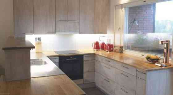 5h + avok + takkahuone + sauna + kylpyhuone + eril  Kauniainen