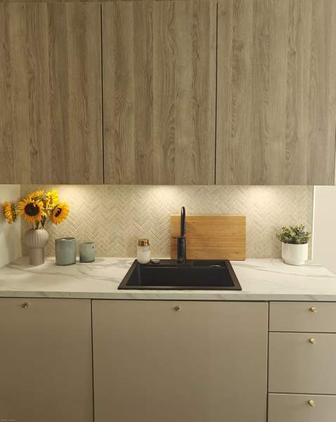 4h + avokeittiö  Helsinki - valokuva 7