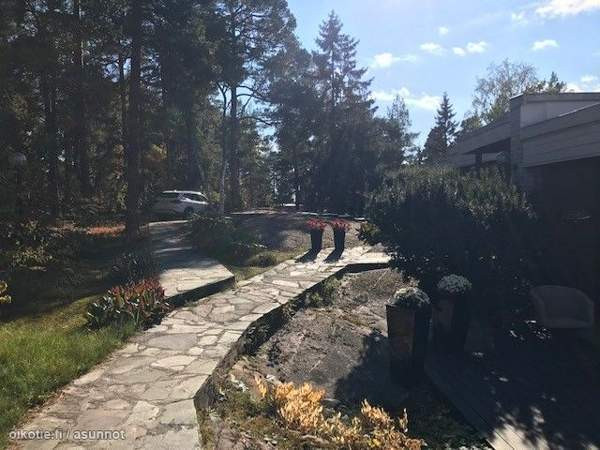 6h + k + 4 mh + tv-huone +wc + kph+khh+ u+s  Espoo - valokuva 6