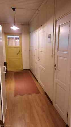 4h + tupakeittiö + 2xWc + s + pesuhuone + pukuhuon  Hausjärvi