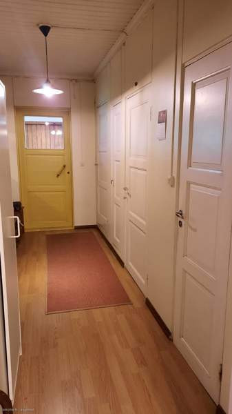 4h + tupakeittiö + 2xWc + s + pesuhuone + pukuhuon  Hausjärvi – foto 5