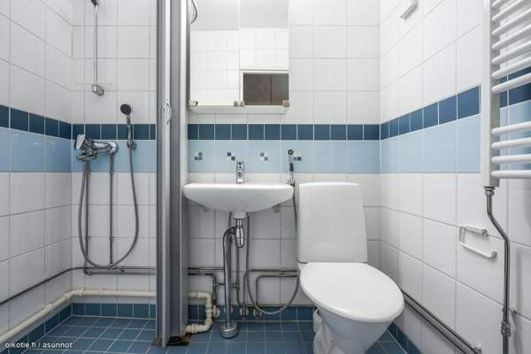 2h  Helsinki - valokuva 6