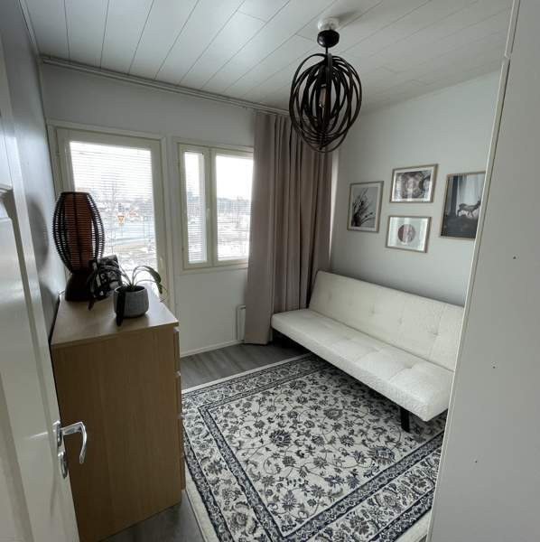 3h+k+2xwc+kph+s+parveke+terassi+ulkovarasto  Espoo - valokuva 4