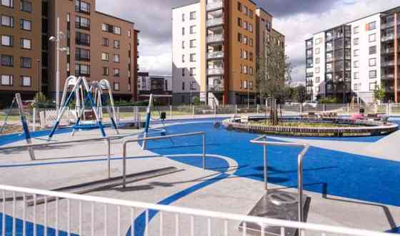 2h + ak + p + lasitettu parveke  Jaervenpaeae