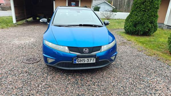 Honda Civic Glebychevo – foto 1