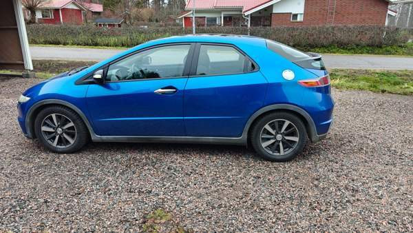 Honda Civic Glebychevo – foto 3