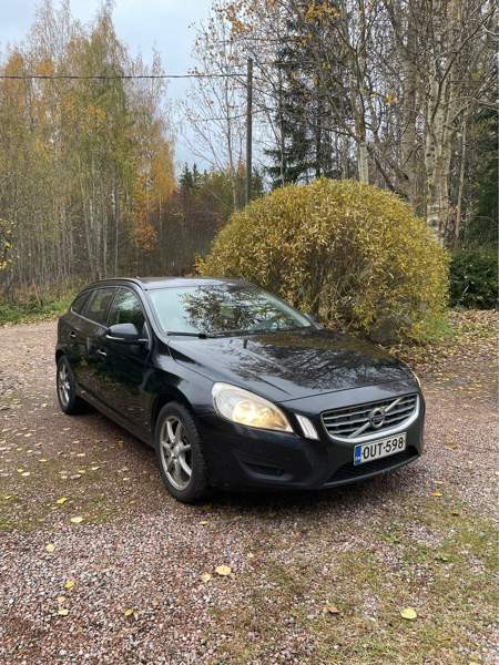 Volvo V60 Lovisa - valokuva 1