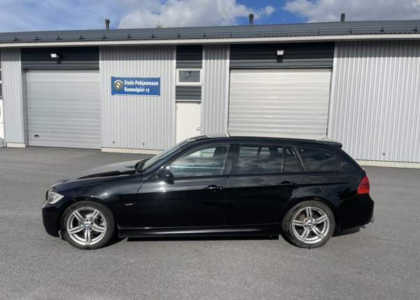 BMW 330 Seinäjoki - valokuva 3