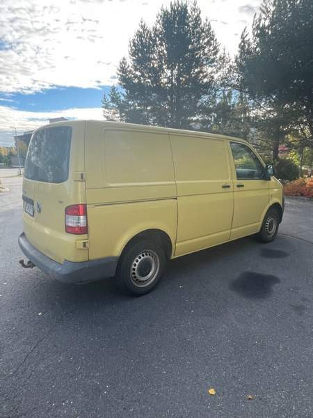 Volkswagen Transporter Luga – foto 4