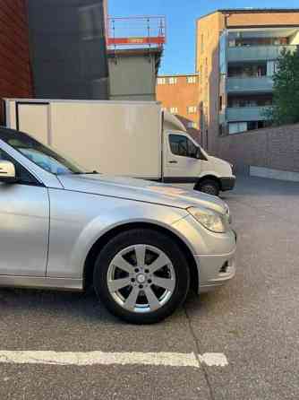 Mercedes-Benz 220 Helsinki