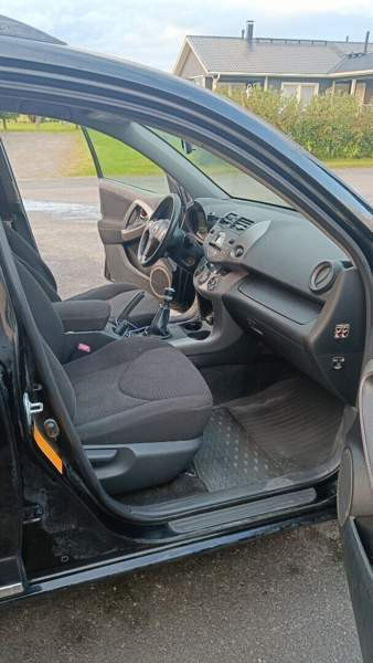 Toyota RAV4 Seinäjoki - valokuva 6