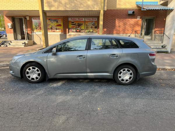 Toyota Avensis Kuopio - photo 2