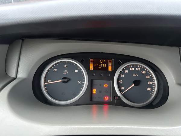 Opel Vivaro Vantaa – foto 7