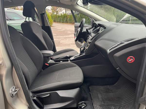 Ford Focus Vantaa - valokuva 2