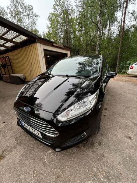 Ford Fiesta Эспоо - изображение 3
