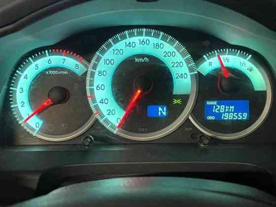 Toyota Corolla Verso Турткуль