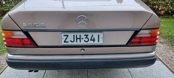 Mercedes-Benz 280 Hämeenlinna - valokuva 7