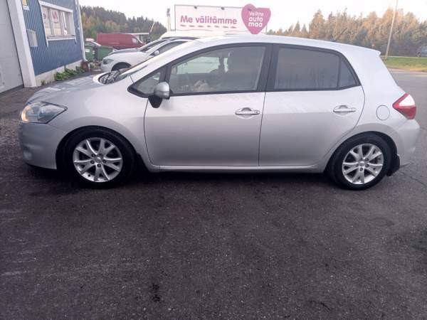 Toyota Auris Jyvaeskylae – foto 5