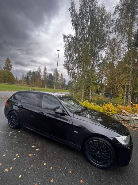 BMW 325 Миккели - изображение 2