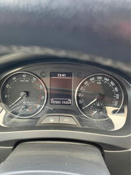 Skoda Rapid Soini - valokuva 7