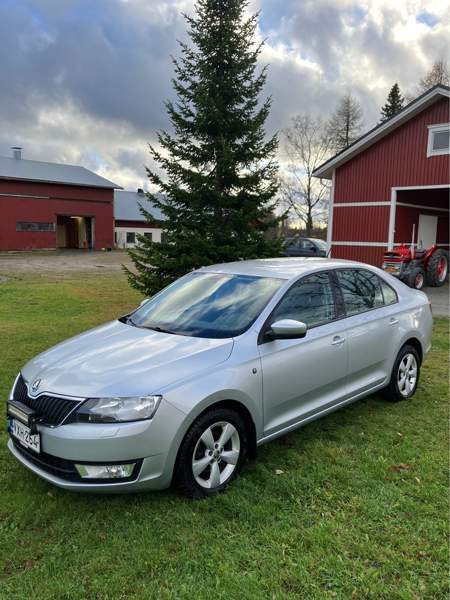 Skoda Rapid Soini - valokuva 2