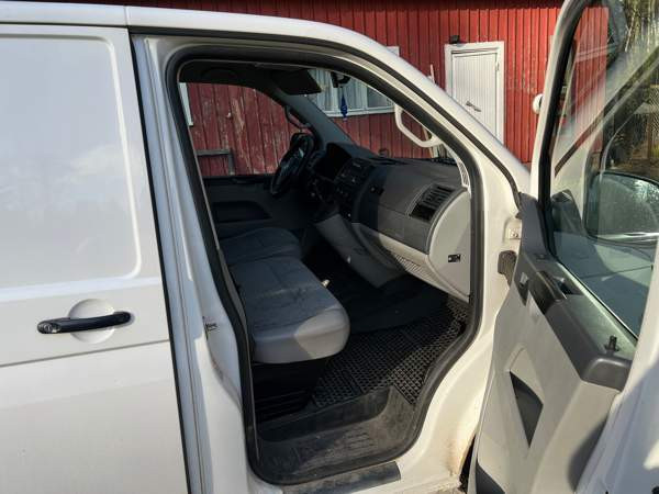 Volkswagen Transporter Углеуральский - изображение 8