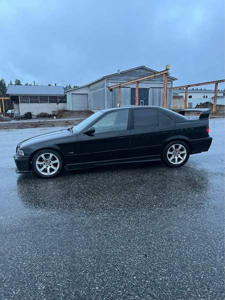 BMW 323 Vaala - изображение 5