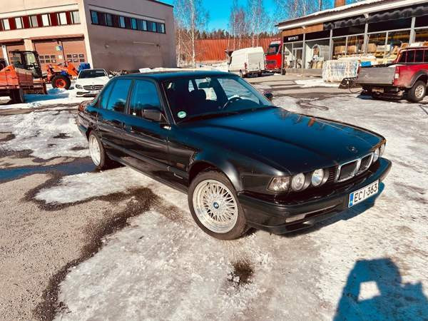 BMW 750 Valkeakoski - photo 2