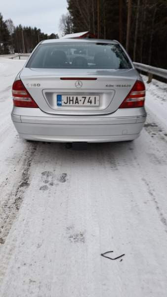 Mercedes-Benz 180 Sodankylä – foto 2